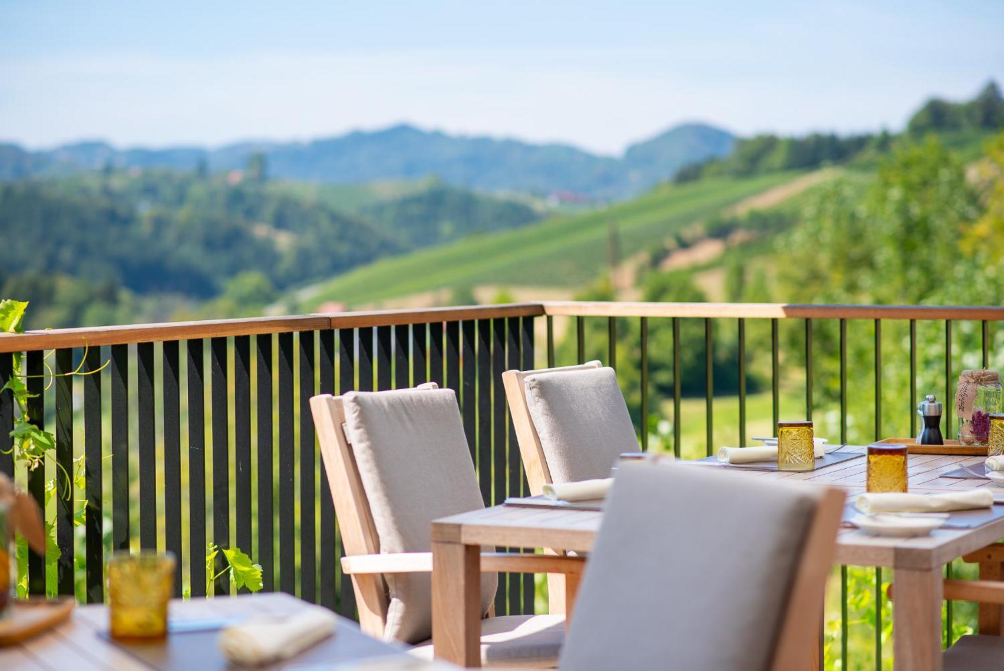 Landgut Am Poessnitzberg Hotel Leutschach Ngoại thất bức ảnh