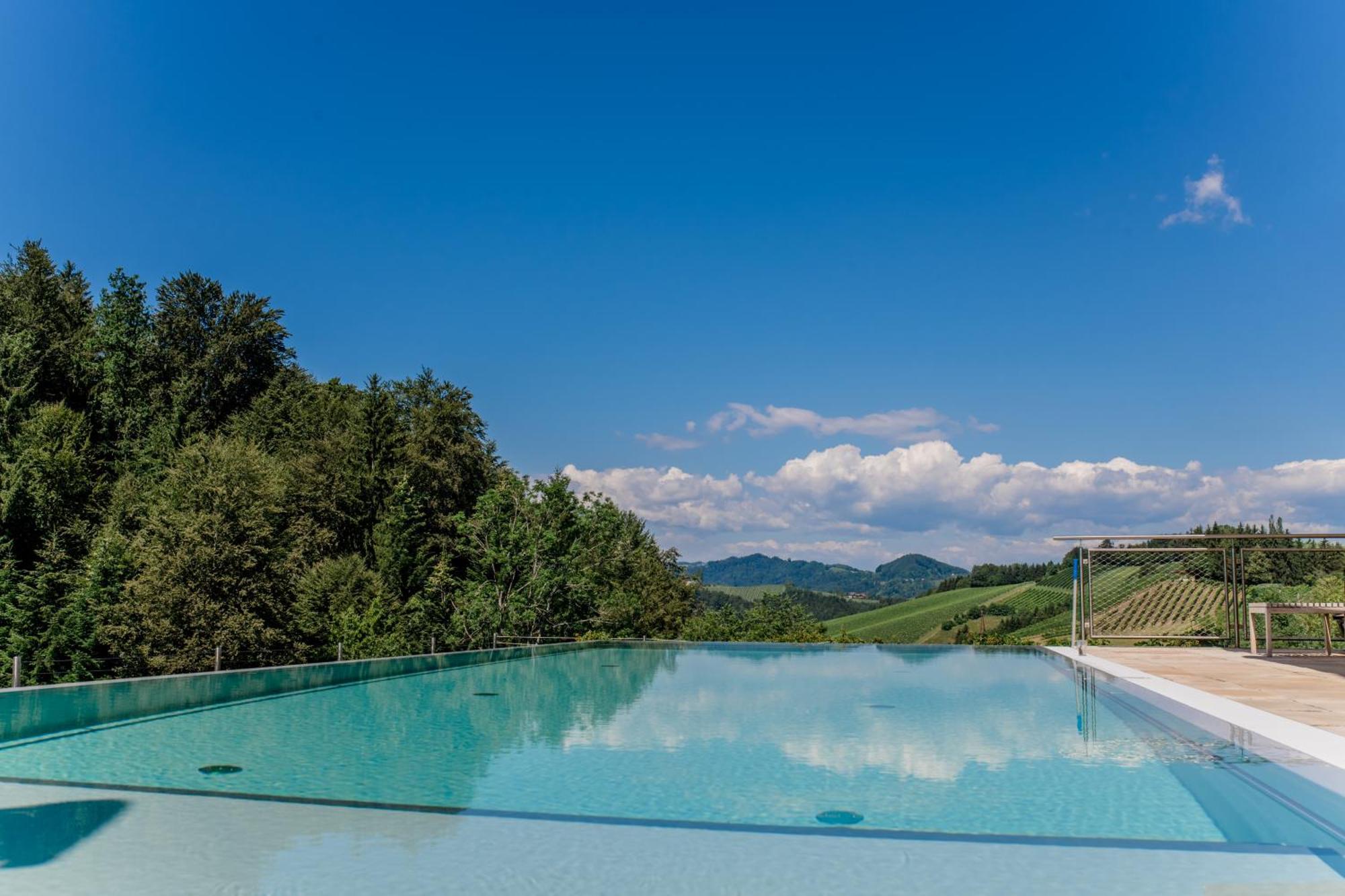 Landgut Am Poessnitzberg Hotel Leutschach Ngoại thất bức ảnh